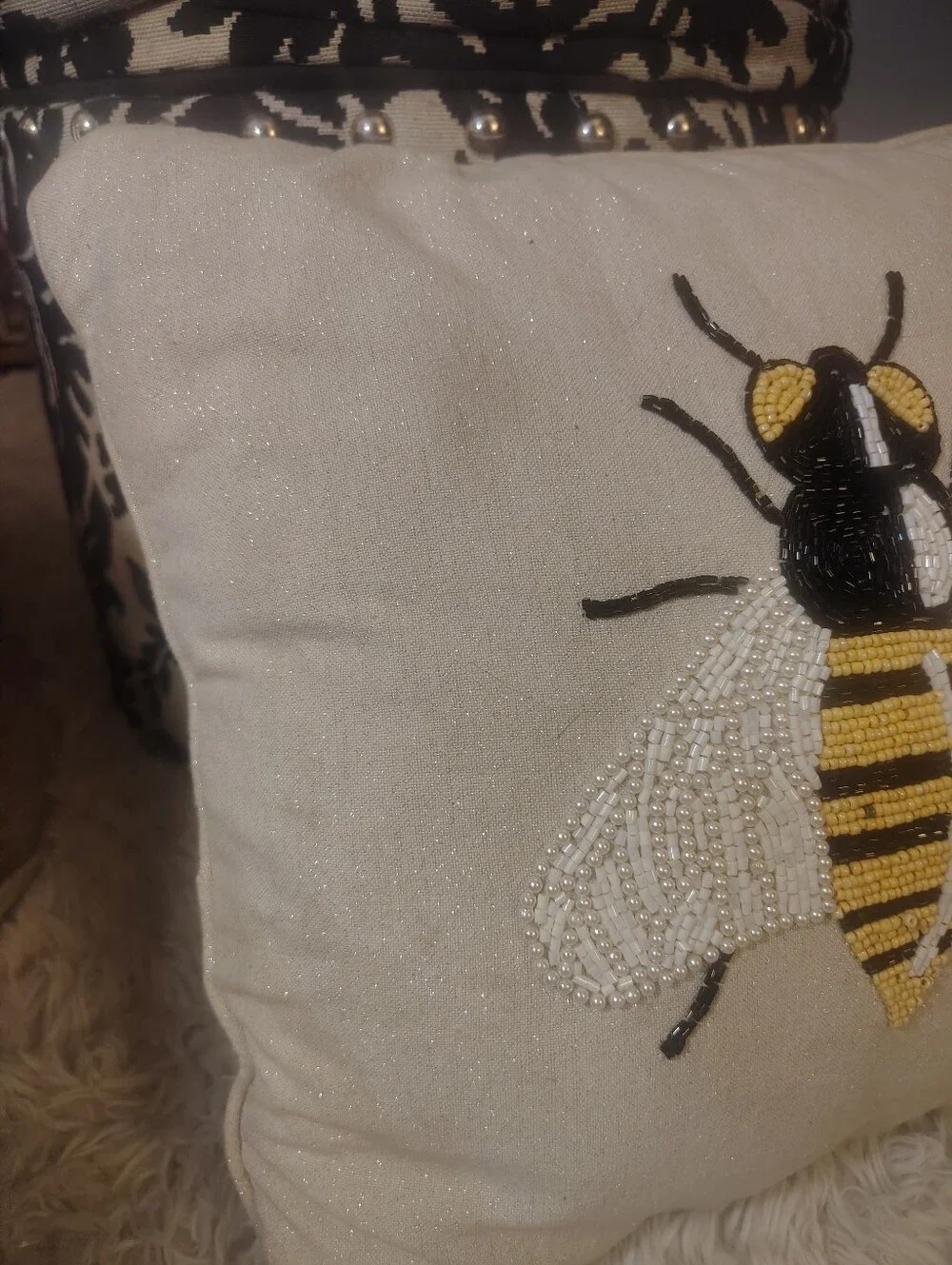 Gorgeous Primrose Vintage Beaded BUMBLE BEE Detail Throw Pillow 16